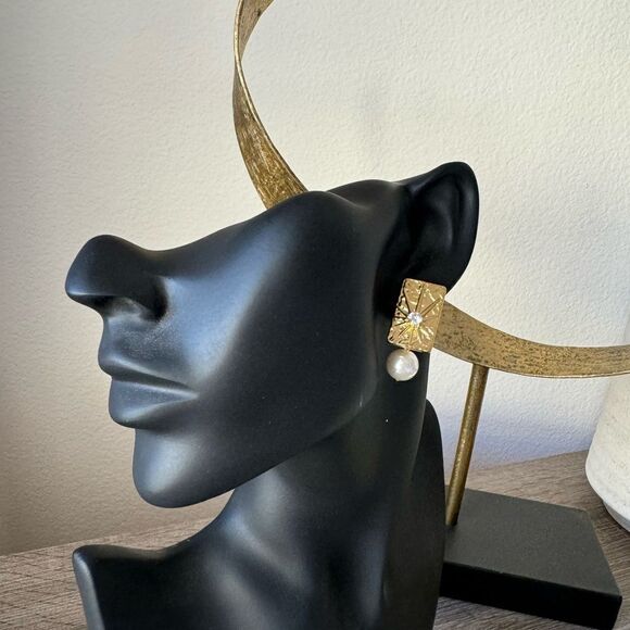 StatementāearringsāN559 - Picture 4 of 4